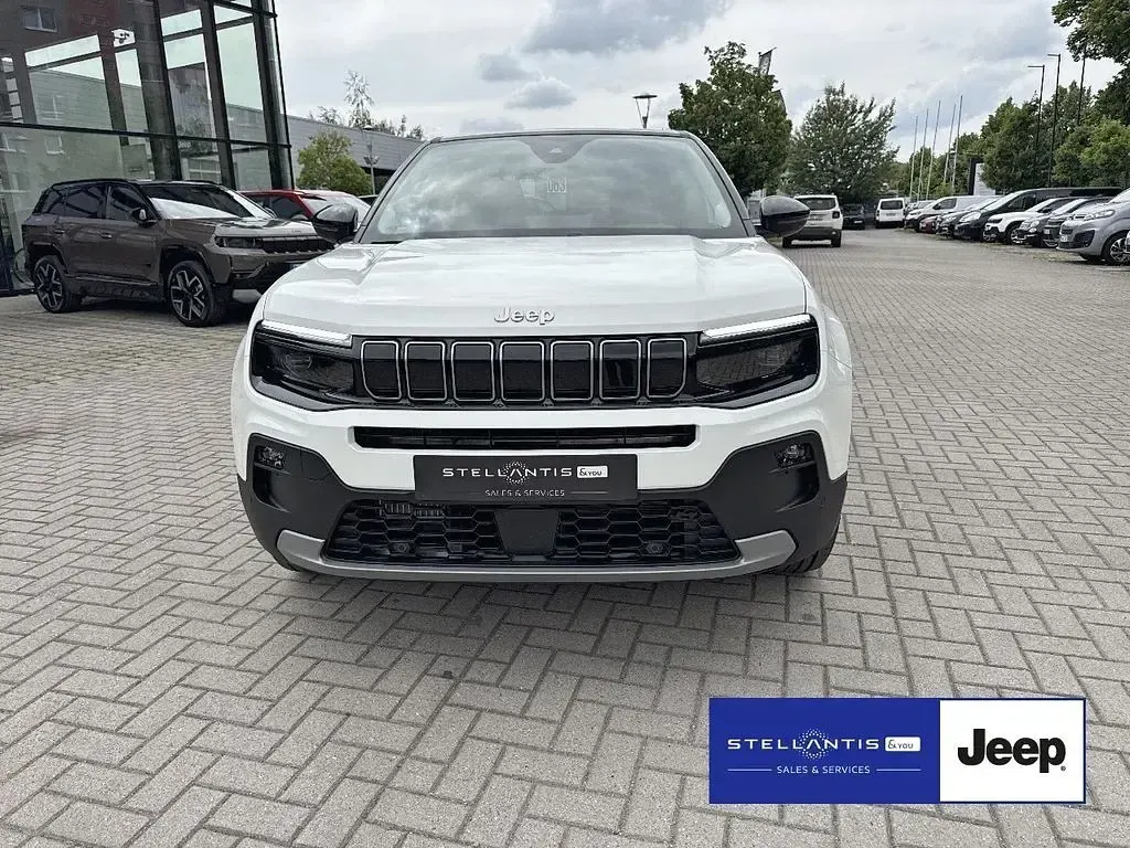 Neu Jeep Avenger Summit 101 PS (74 kW) 2026 Schwarz SUV