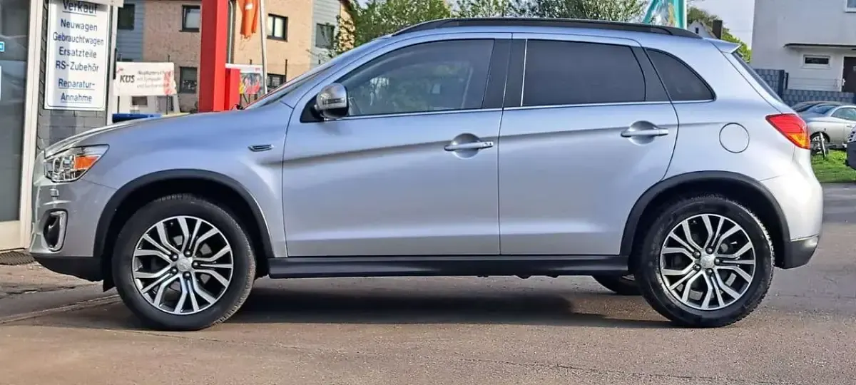 Używany Mitsubishi ASX 150 KM (110 kW) 2016 Srebrny SUV