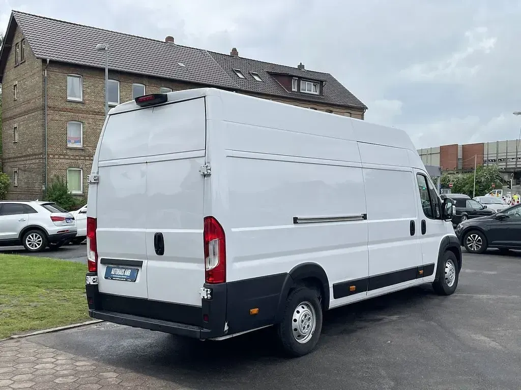 Gebraucht Citroën Jumper 140 PS (102 kW) 2021 Weiß Van / Kleinbus