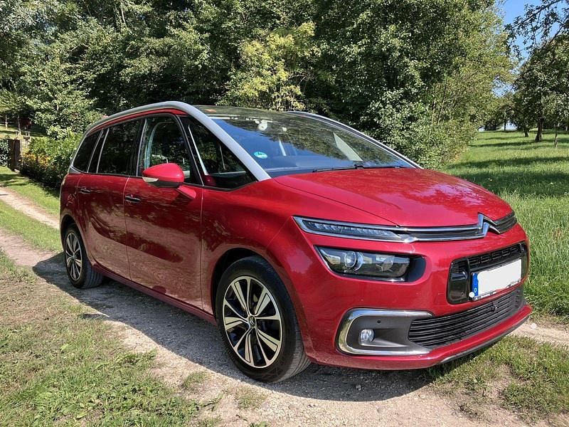 Rot Gebraucht 2017 Citroën Grand C4 Picasso Shine Van / Kleinbus | 11.900 € (Guter Preis) - Bild 1/4