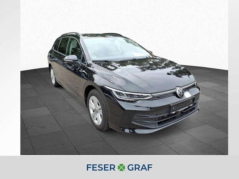 Grenadillschwarz metallic Gebraucht 2024 VW Golf VIII Kombi | 28.940 € (Fairer Preis) - Bild 1/2