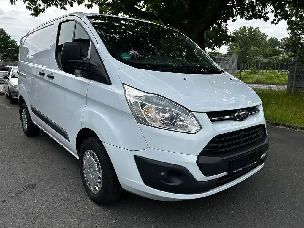 Gebraucht Ford Transit Custom Trend 101 PS (74 kW) 2013 Weiß Van / Kleinbus