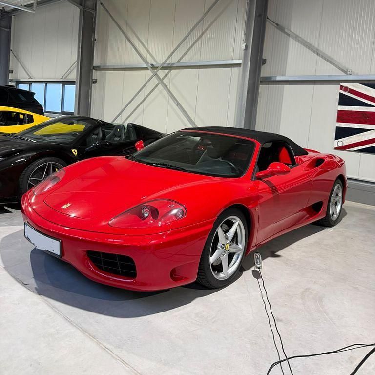 Gebraucht Ferrari 360 400 PS (294 kW) 2004 Rot Cabrio