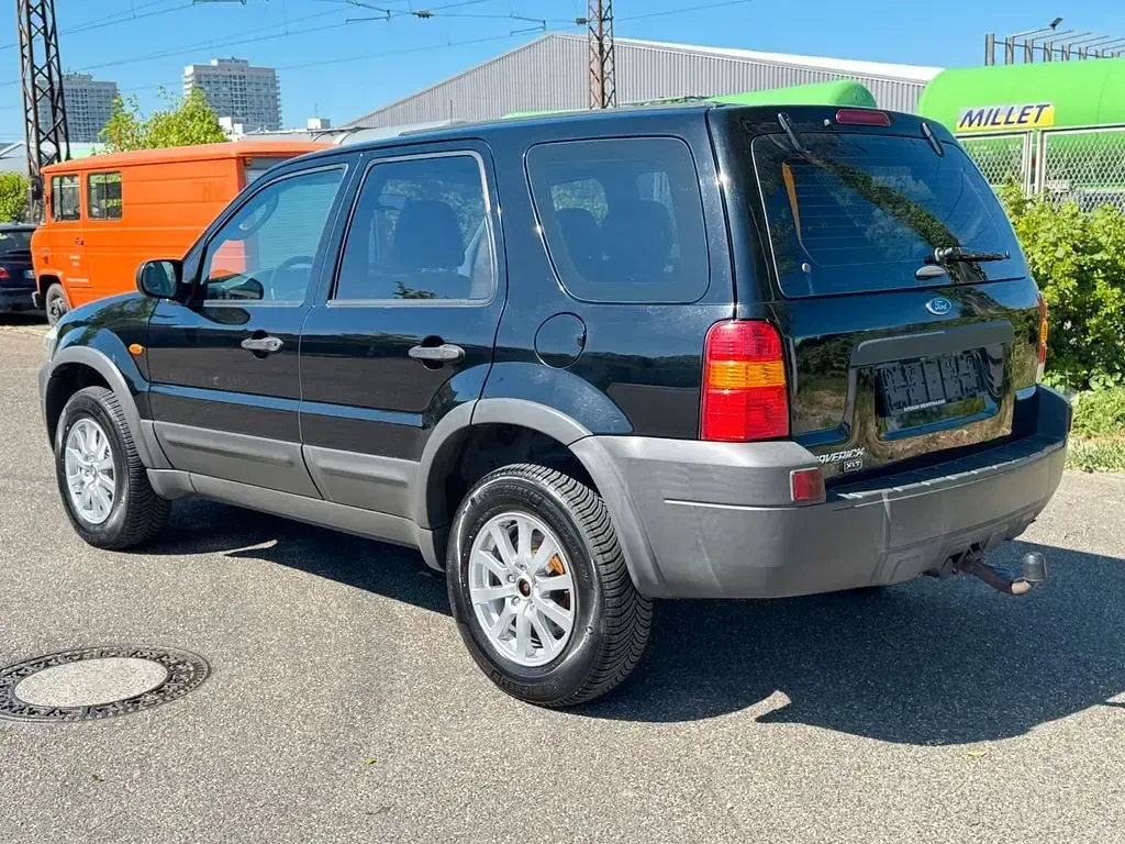 Second-hand Ford Maverick 150 CP (110 kW) 2004 Negru SUV