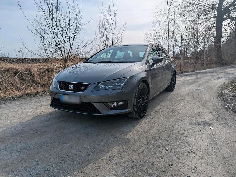 Gebraucht Seat Leon ST FR 184 PS (135 kW) 2017 Grau Kombi