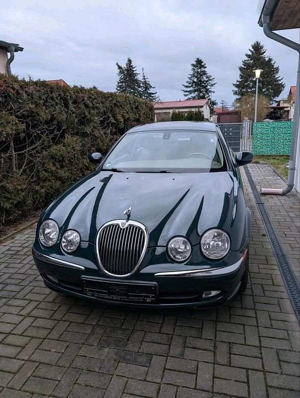 Grün Gebraucht 2002 Jaguar S-Type S Limousine | 4.100 € (Fairer Preis) - Bild 1/4