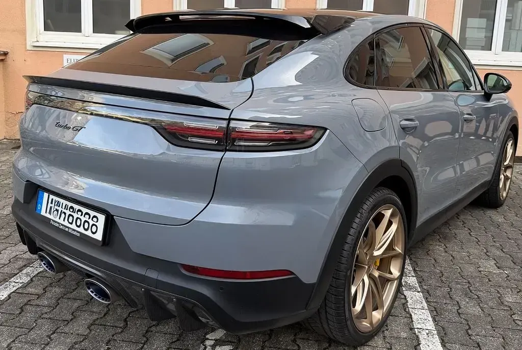 Gebraucht Porsche Cayenne 640 PS (470 kW) 2022 Grau SUV