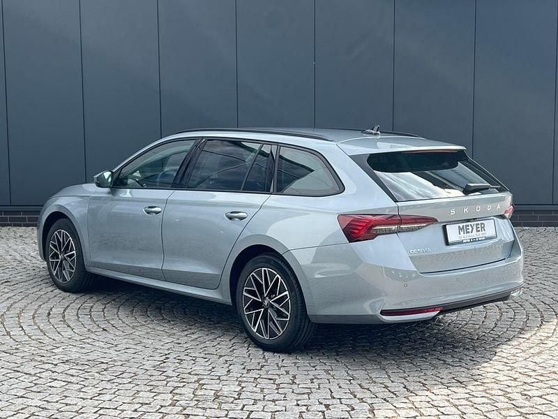 Neu Skoda Octavia Selection 150 PS (110 kW) 2026 Schwarzmagic perleffekt Kombi