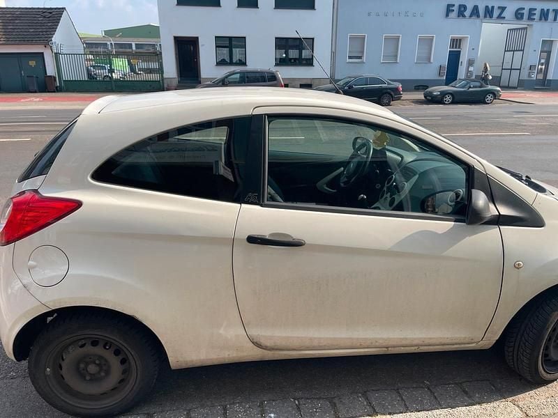 Second-hand Ford Ka 69 CP (50 kW) 2009 Alb Hatchback