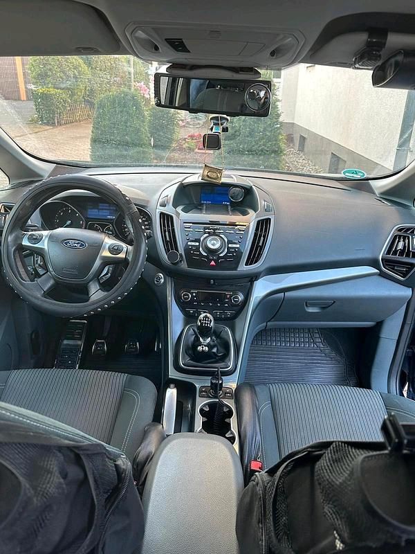 Gebraucht Ford Grand C-Max 130 PS (95 kW) 2012 Blau Van / Kleinbus