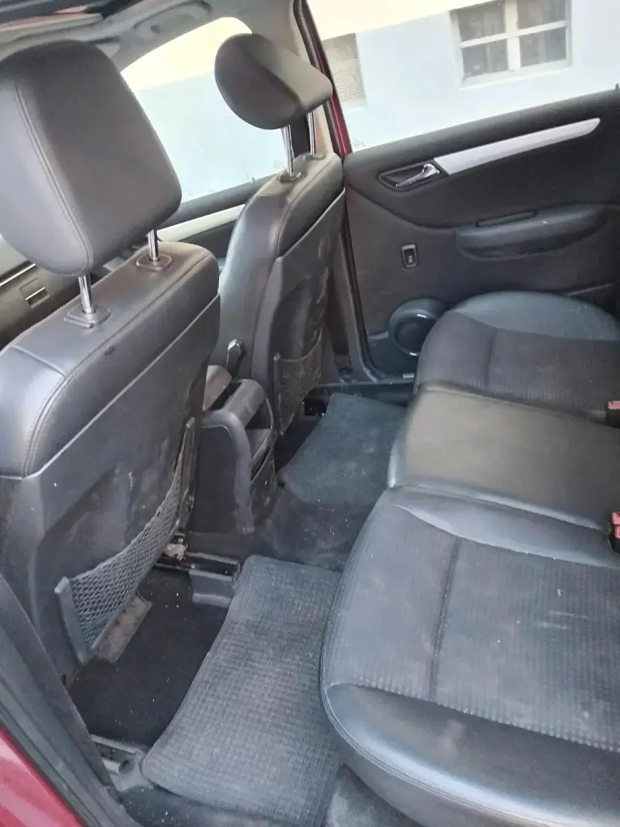 Gebraucht Mercedes B170 116 PS (85 kW) 2005 Rot Van / Kleinbus