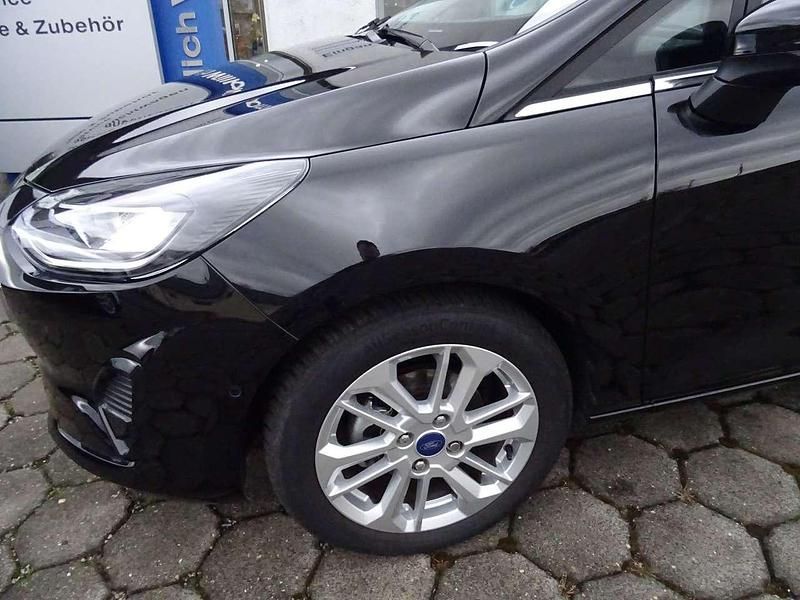 Gebraucht Ford Fiesta Titanium 125 PS (91 kW) 2022 Obsidianschwarz metallic Kleinwagen