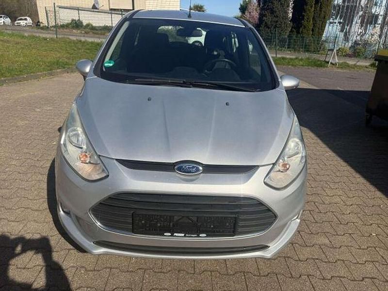 Gebraucht Ford B-MAX Trend 101 PS (74 kW) 2014 Polarsilber metallic Van / Kleinbus