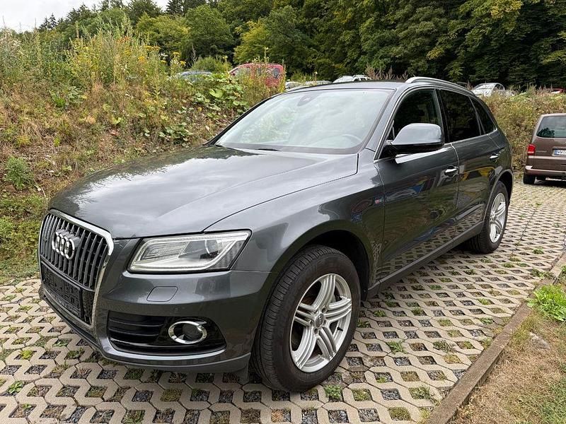 Grau Gebraucht 2015 Audi Q5 S-Line SUV | 12.990 € (Guter Preis) - Bild 1/4