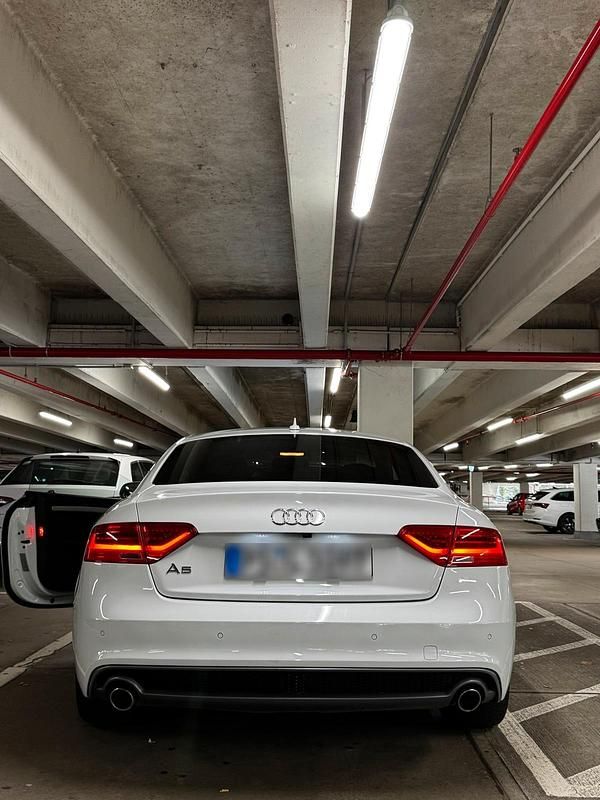 Gebraucht Audi A5 S-Line 245 PS (180 kW) 2014 Weiß Coupé