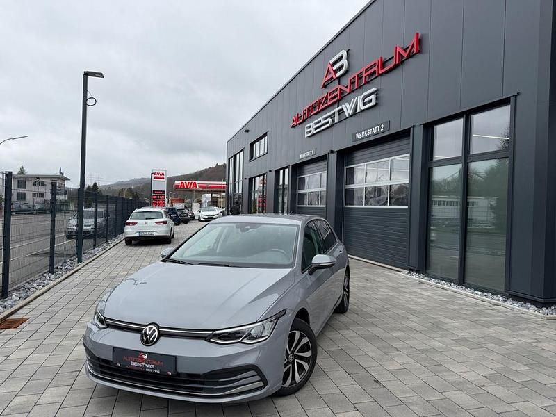Gebraucht VW Golf VII Active 150 PS (110 kW) 2021 Grau Kleinwagen