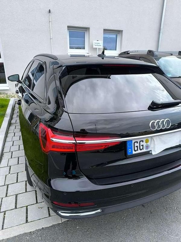 Gebraucht Audi A6 Design 163 PS (119 kW) 2022 Schwarz Kombi