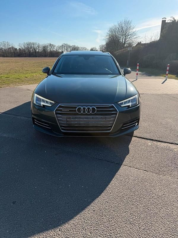 Gebraucht Audi A4 272 PS (200 kW) 2016 Grün Kombi