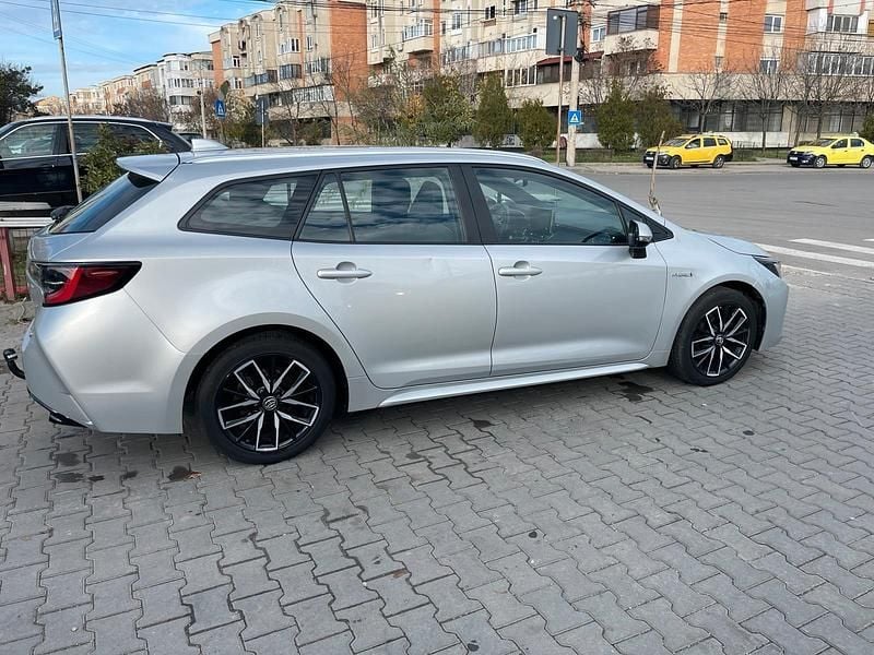 Grau Gebraucht 2019 Toyota Corolla Kombi | 18.200 € (Guter Preis) - Bild 1/4