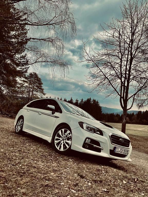 Weiß Gebraucht 2016 Subaru Levorg Sport Kombi | 15.300 € - Bild 1/4