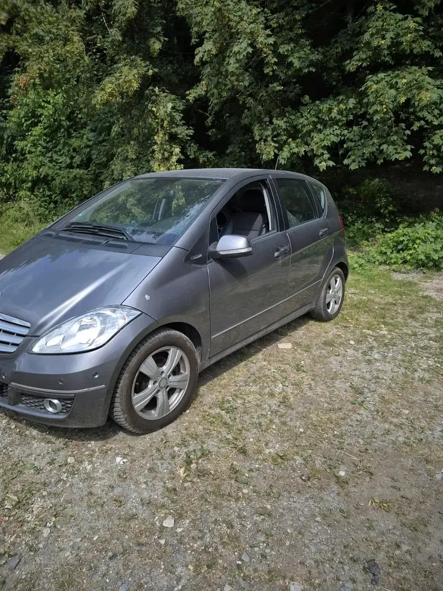 Gebraucht Mercedes A180 109 PS (80 kW) 2011 Kleinwagen