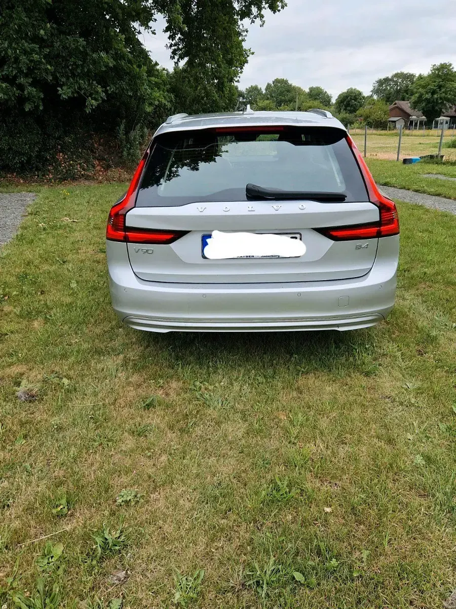 Gebraucht Volvo V90 197 PS (144 kW) 2021 Silber Kombi
