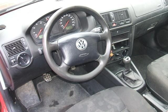 Gebraucht VW Golf IV 75 PS (55 kW) 1998 Rot Limousine