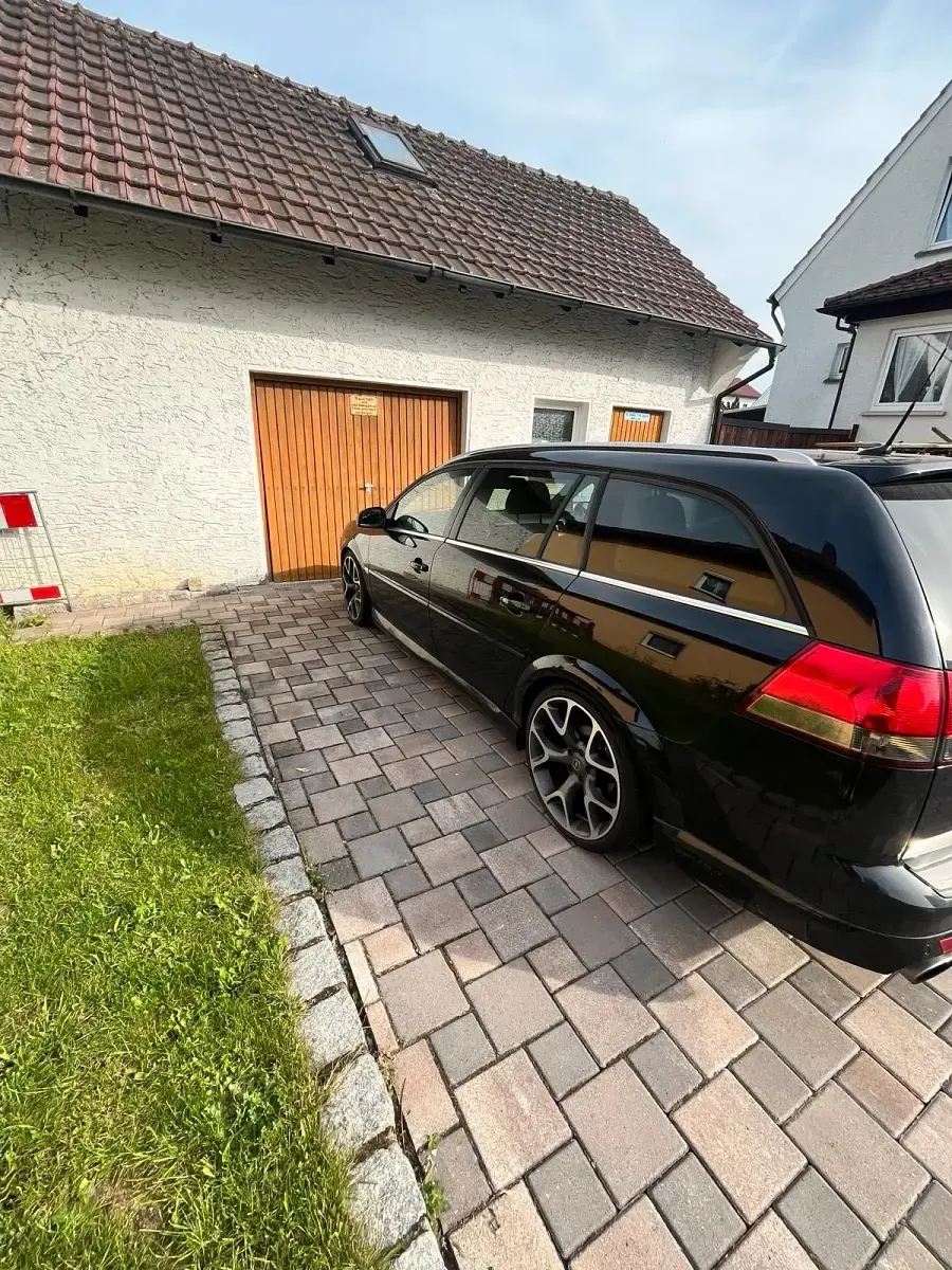 Gebraucht Opel Vectra 150 PS (110 kW) 2009 Schwarz Kombi