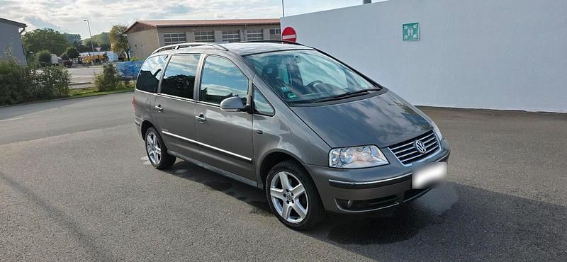 Gebraucht VW Sharan 140 PS (102 kW) 2008 Grau Van / Kleinbus
