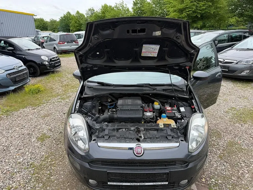 Gebraucht Fiat Punto Dynamic 77 PS (56 kW) 2010 Kleinwagen