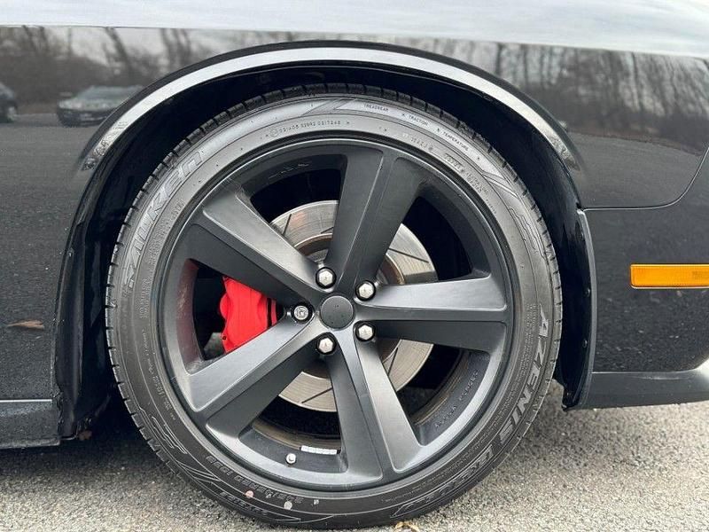 Gebraucht Dodge Challenger 432 PS (317 kW) 2008 Schwarz Coupé