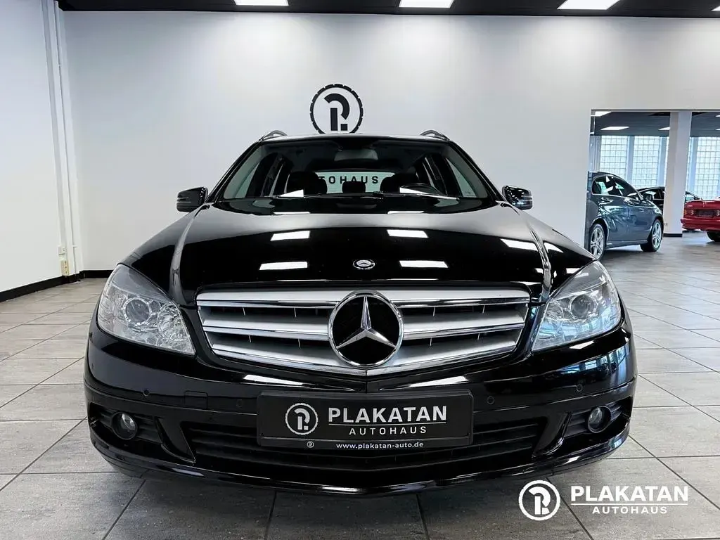Gebraucht Mercedes C180 120 PS (88 kW) 2011 Schwarz Limousine