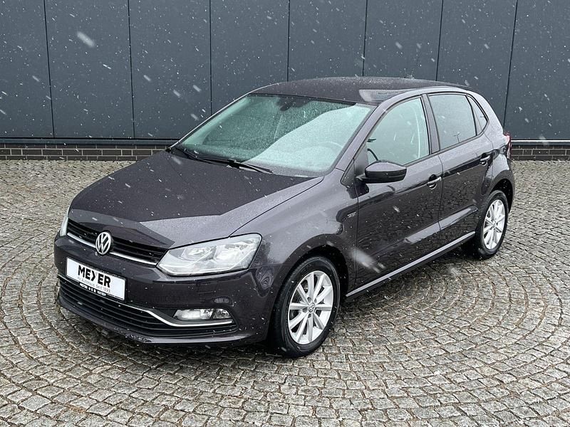 Gebraucht VW Polo LOUNGE 75 PS (55 kW) 2015 Grau Kleinwagen