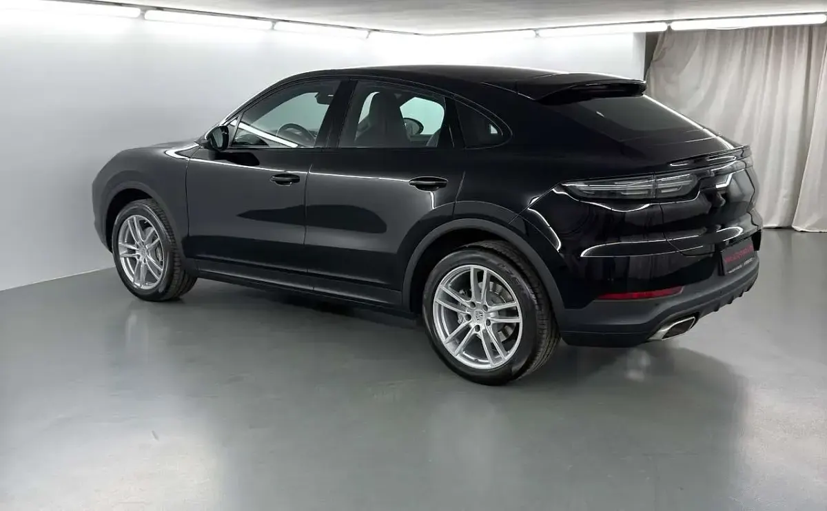 Gebraucht Porsche Cayenne Coupe Sport 340 PS (250 kW) 2019 Tiefschwarz Coupé