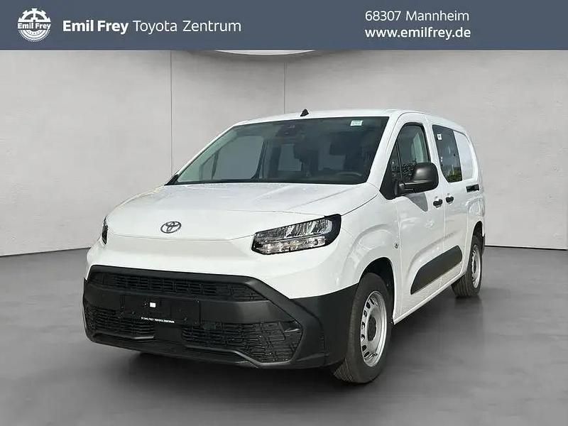 Weiß Neu 2025 Toyota Proace City City Van | 26.990 € - Bild 1/4