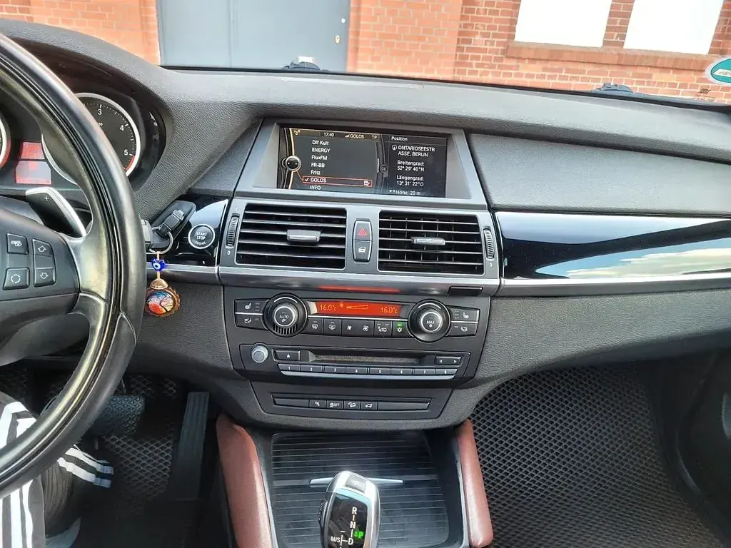 Second-hand BMW X6 306 CP (225 kW) 2012 Negru SUV