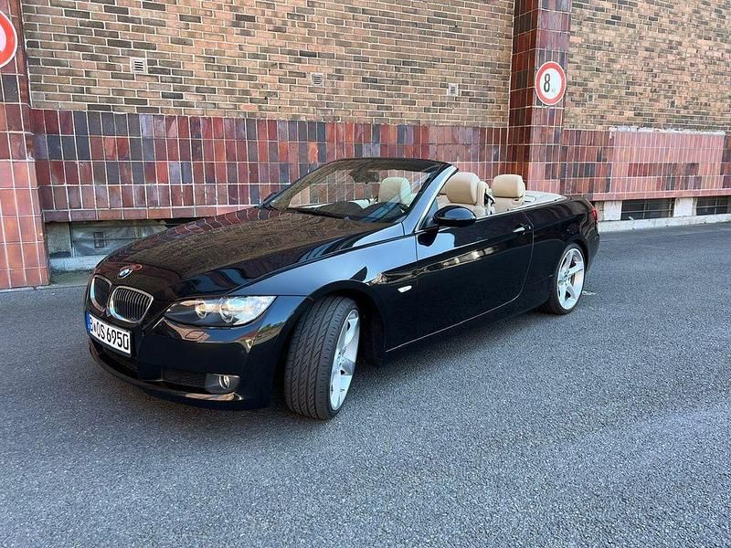 Schwarz Gebraucht 2008 BMW 325 Cabriolet Performance Cabrio | 11.999 € (Superpreis) - Bild 1/4