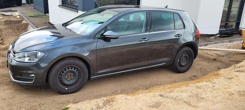 Gebraucht VW Golf VII Allstar 86 PS (63 kW) 2016 Limousine