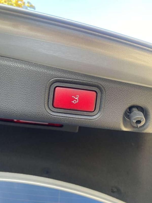 Gebraucht Mercedes E350 Avantgarde 258 PS (189 kW) 2017 Silber Limousine