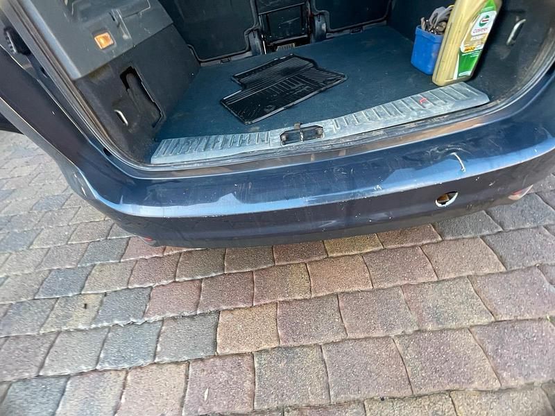 Gebraucht Ford C-MAX 105 PS (77 kW) 2011 Blau Van / Kleinbus