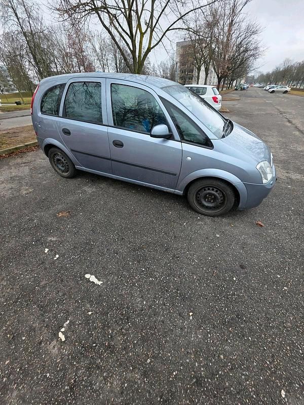 Gebraucht Opel Meriva 125 PS (91 kW) 2003 Van / Kleinbus