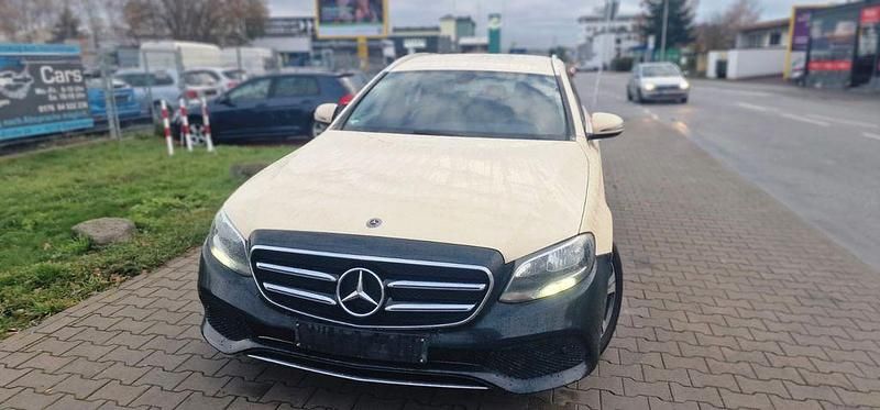 Gebraucht Mercedes E200 150 PS (110 kW) 2019 Kombi