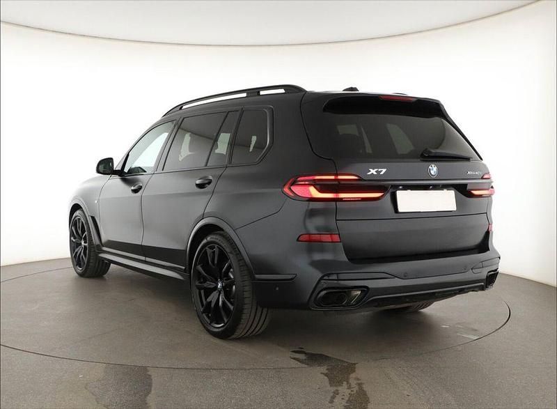 Gebraucht BMW X7 381 PS (280 kW) 2024 Schwarz SUV