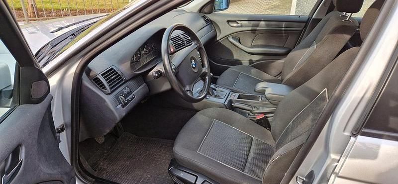Gebraucht BMW 316 116 PS (85 kW) 2003 Silber Limousine