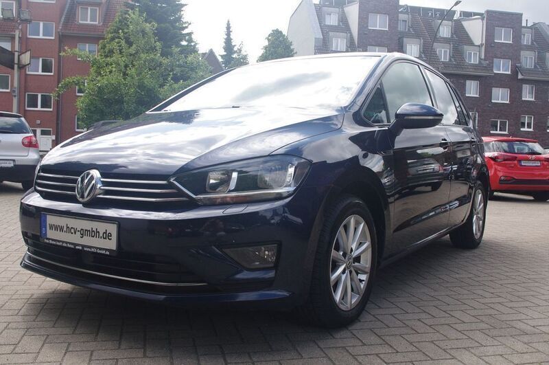 Night blue metallic Gebraucht 2016 VW Golf VII Limousine | 7.990 € (Guter Preis) - Bild 1/4