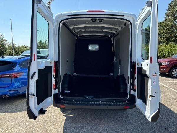 Gebraucht Ford Transit 105 PS (77 kW) 2024 Weiß (frostweiß)