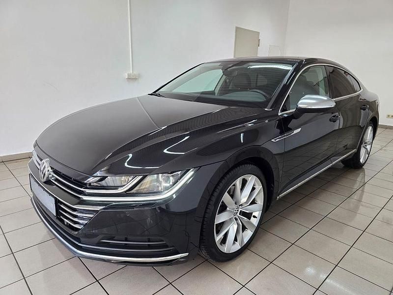 Gebraucht VW Arteon Elegance 150 PS (110 kW) 2017 Schwarz Kleinwagen