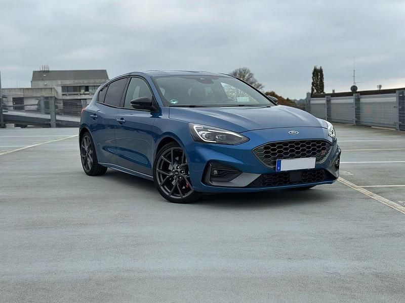 Gebraucht Ford Focus Performance Edition 280 PS (205 kW) 2020 Blau Limousine