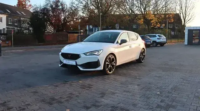 Gebraucht Cupra Leon VZ 245 PS (180 kW) 2021 Weiß Limousine