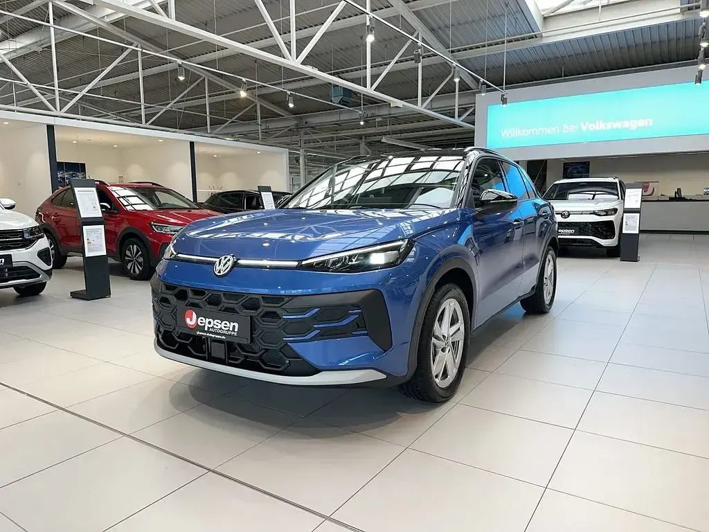 Gebraucht VW T-Roc Life 150 PS (110 kW) 2026 Celestial blue metallic / schw SUV
